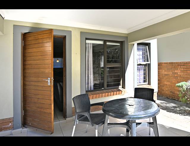 3 BEDROOM DUPLEX FOR SALE IN KYALAMI HILLS